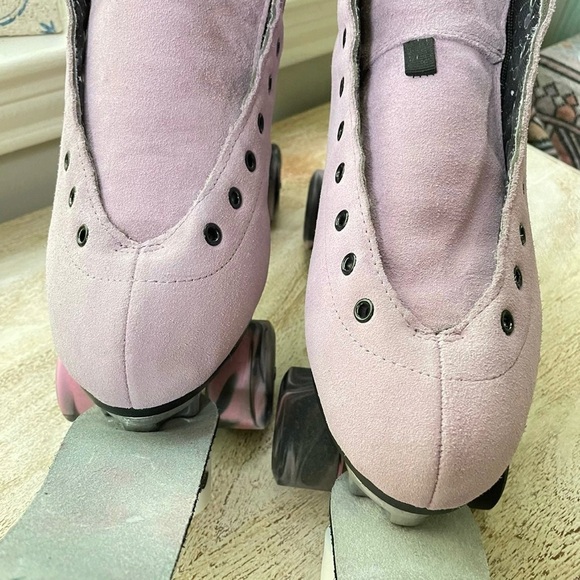 Limited Edition Moonlight Roller Cosmic Quartz x Grindstone Rollerskates - Picture 8 of 15